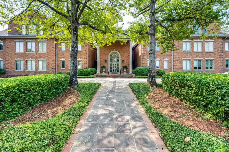 3733 West End Ave #200, Nashville, TN 37205