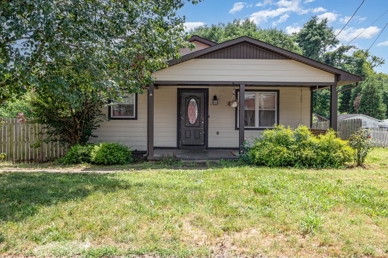 106 Jordan Ave, Mount Pleasant, TN 38474