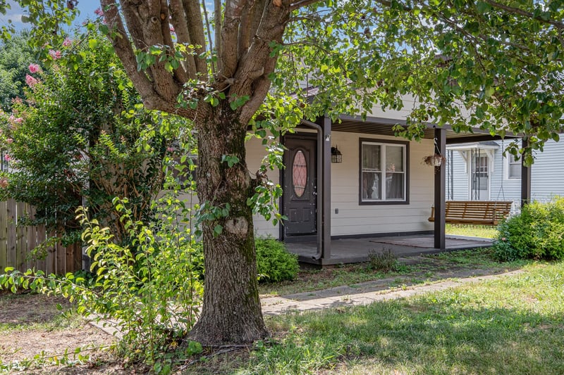 106 Jordan Ave, Mount Pleasant, TN 38474