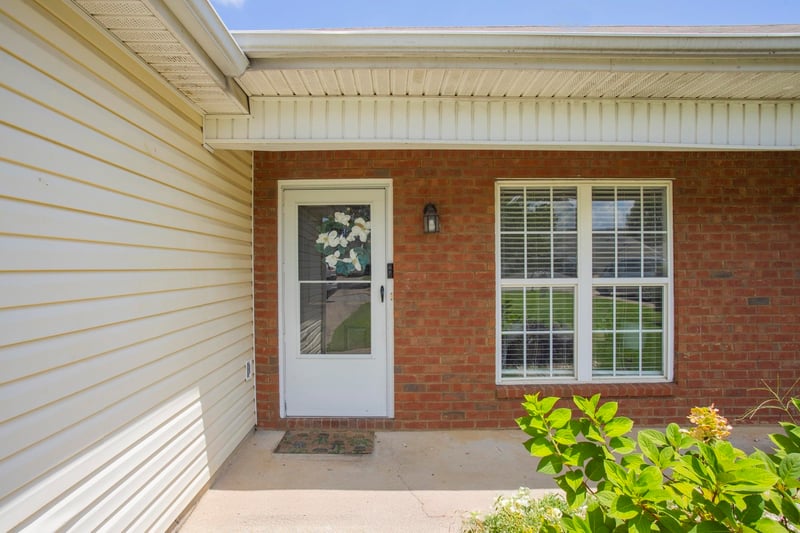 292 Indian Park Dr, Murfreesboro, TN 37128