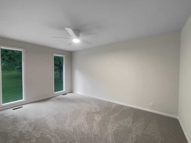 203 Snug Harbor Dr, Hendersonville, TN 37075