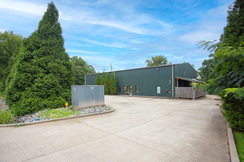 1771 Highway 70 , Kingston Springs, TN 37082