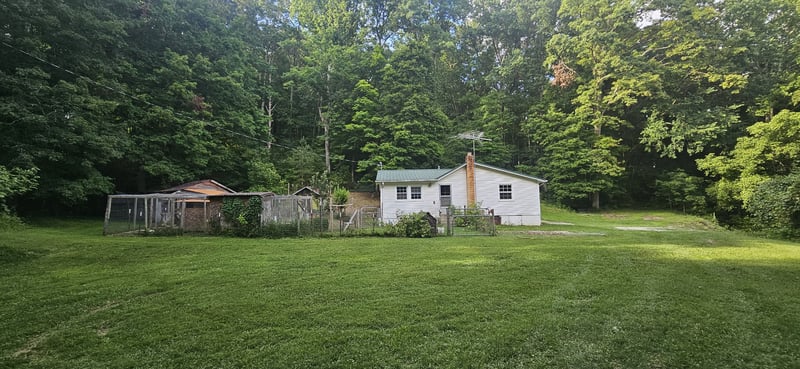 199 Perry Rd, Cumberland Furnace, TN 37051