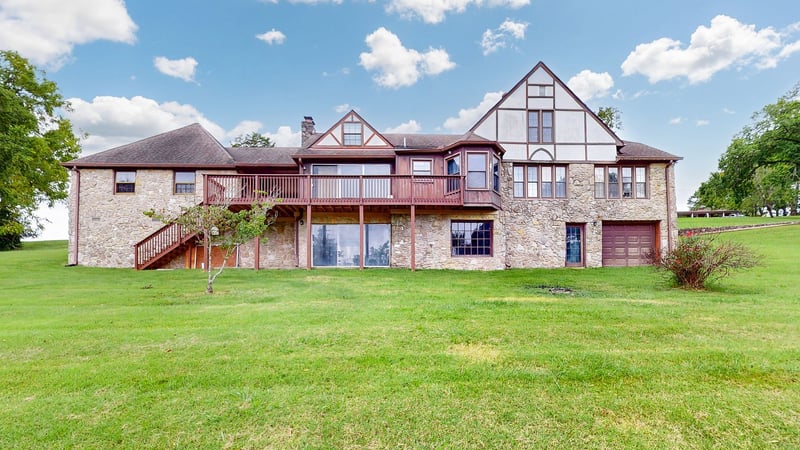 1481 Calgy Dr, Gallatin, TN 37066