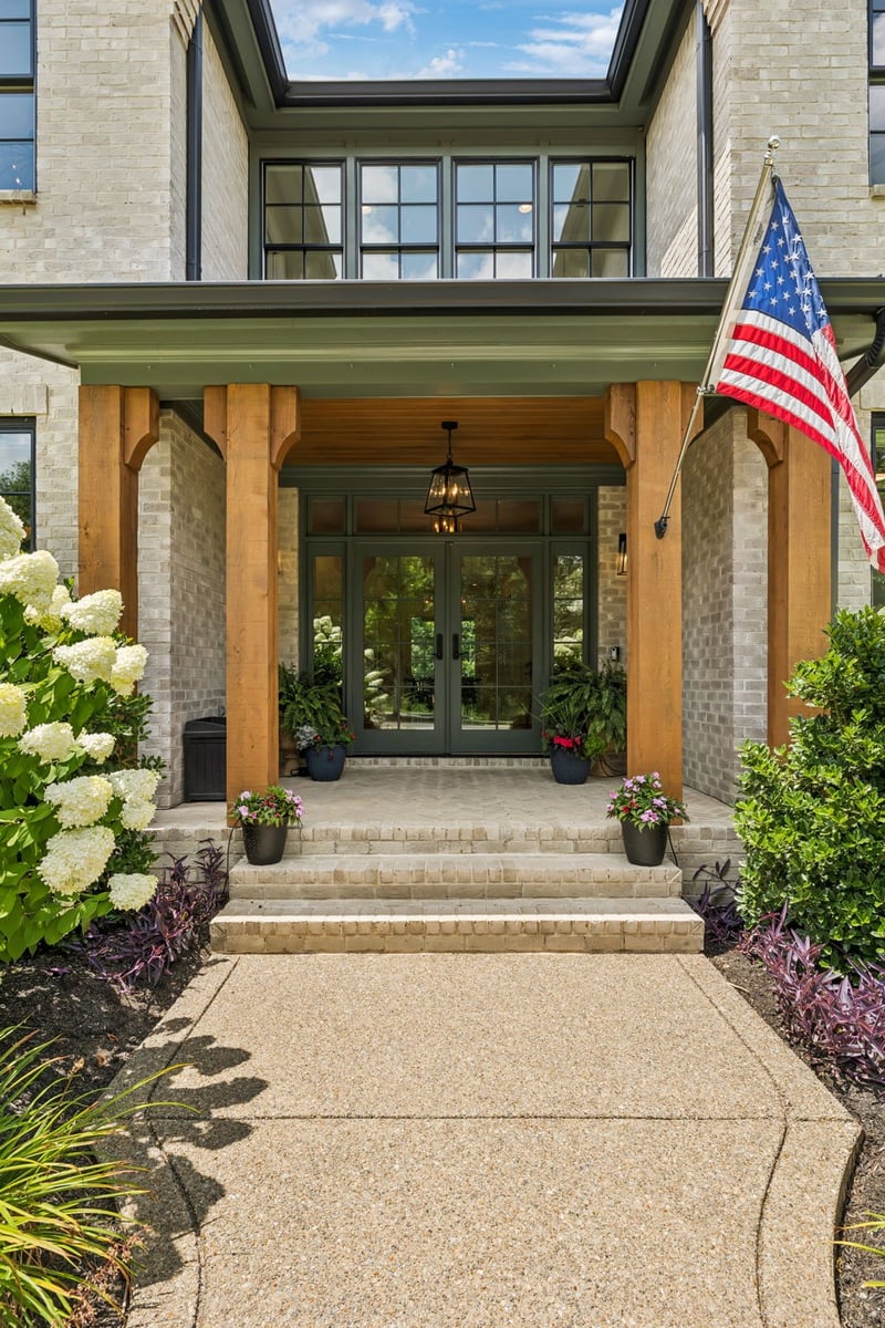 8559 Heirloom Blvd, College Grove, TN 37046