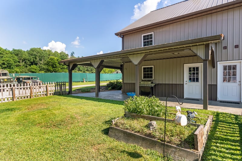 6090 Dividing Ridge Rd, Goodlettsville, TN 37072