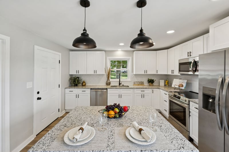 226 Garwood Dr, Nashville, TN 37210