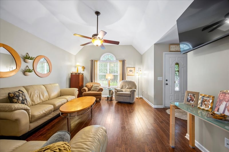 2836 Spring Meade Blvd, Columbia, TN 38401