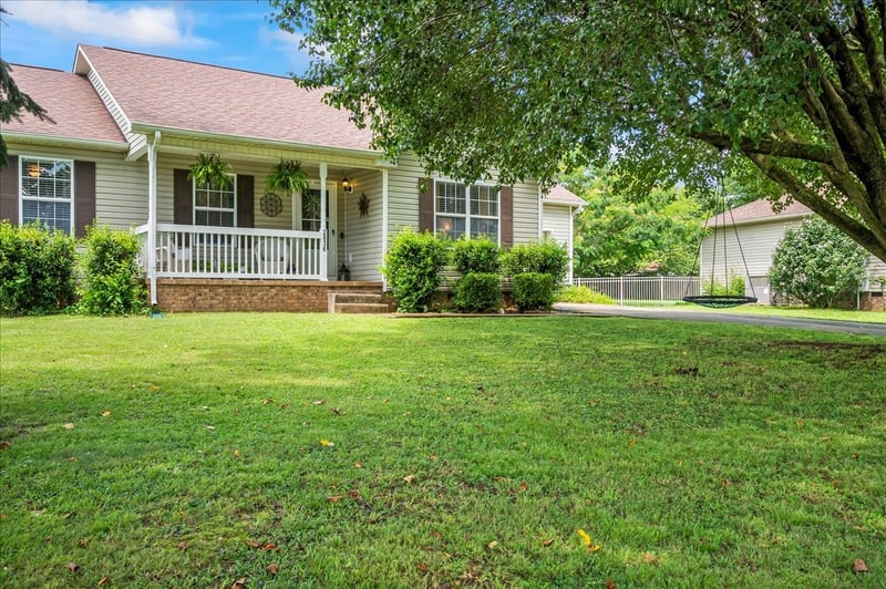 2836 Spring Meade Blvd, Columbia, TN 38401