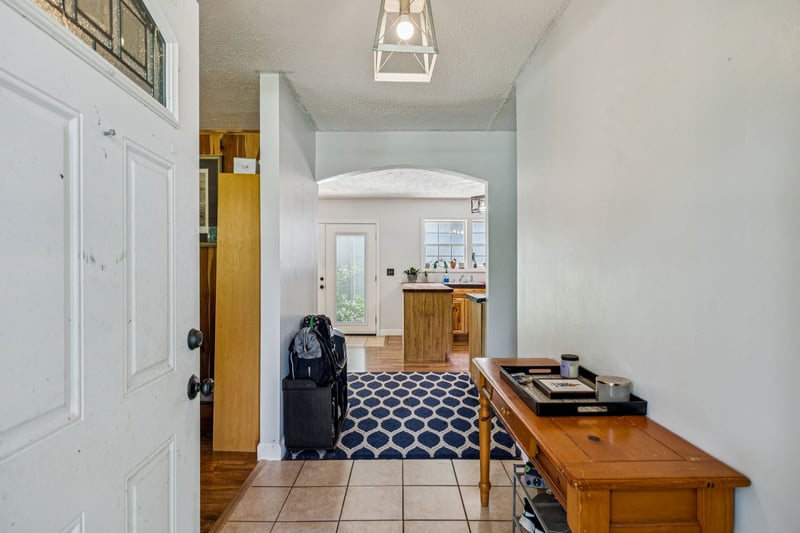 1411 Dry Creek Rd, Ashland City, TN 37015