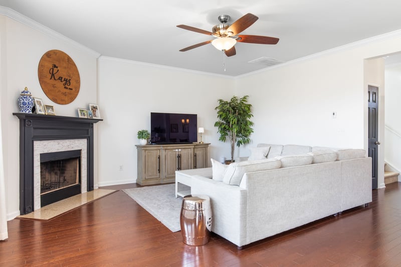 1087 Abberley Cir, Hendersonville, TN 37075