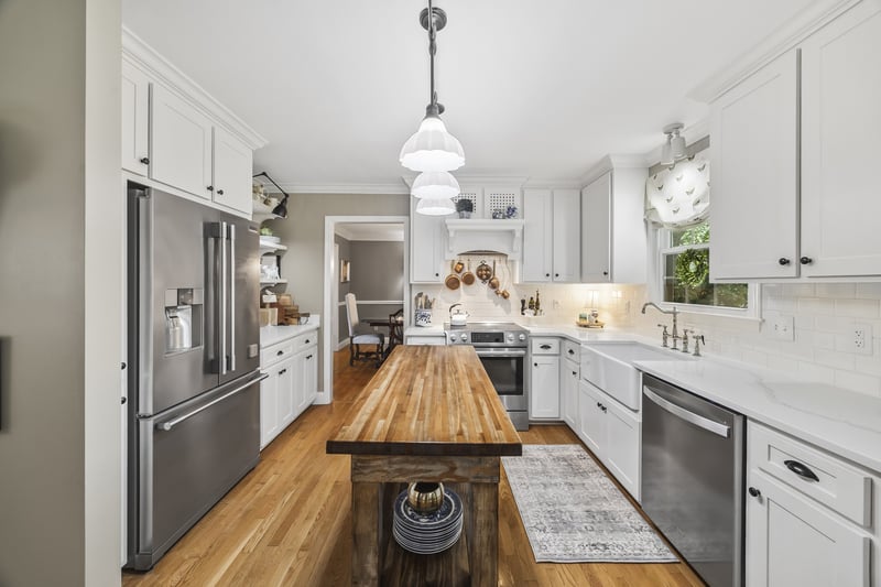 208 Lowell Ct, Old Hickory, TN 37138