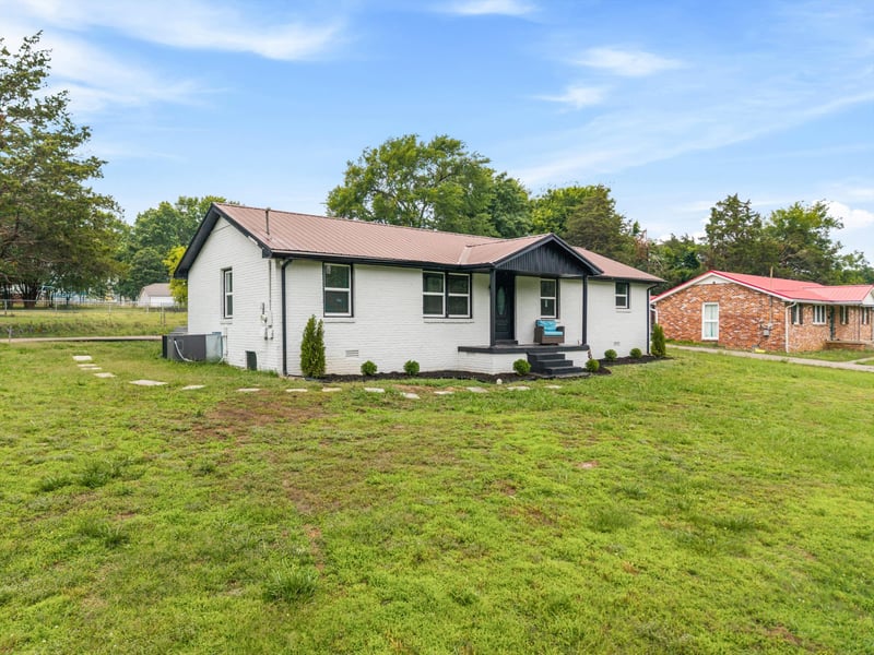 164 Elm St, La Vergne, TN 37086