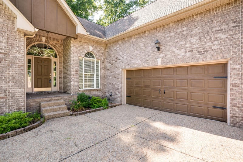 182 Spy Glass Way, Hendersonville, TN 37075