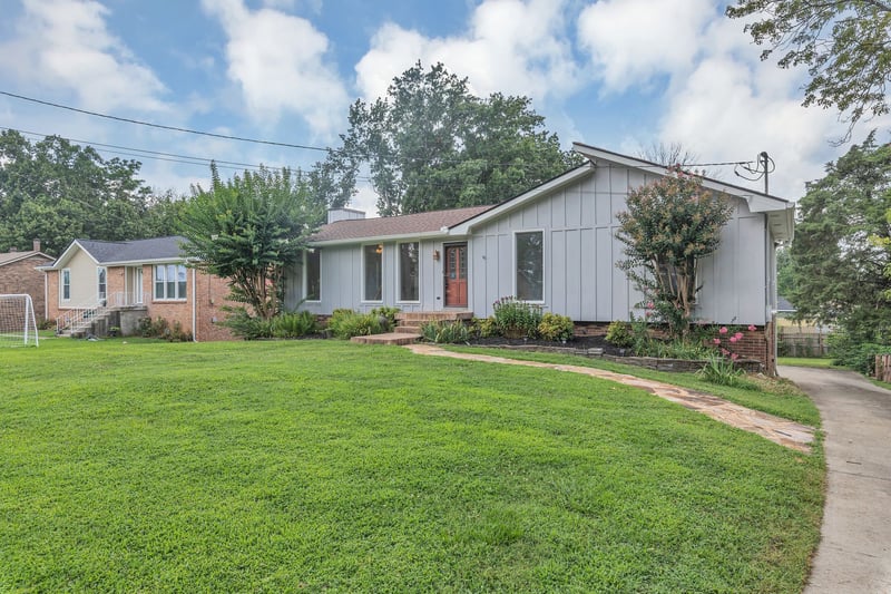 513 Moss Landing Dr, Antioch, TN 37013
