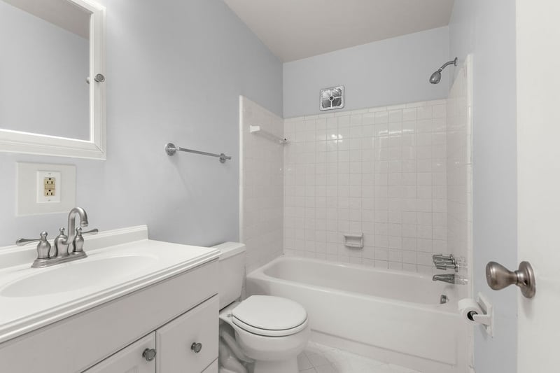 3600 Hillsboro Pike #H11, Nashville, TN 37215