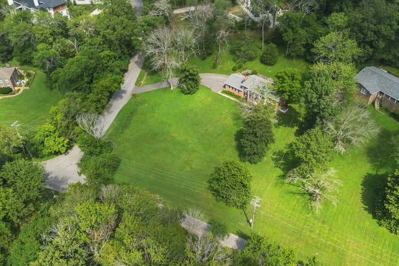 5401 Forest Acres Dr, Nashville, TN 37220