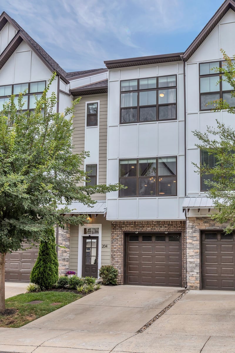 204 Stonecrest Cir, Nashville, TN 37209
