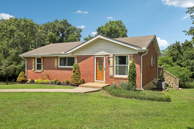 606 Elba Dr, Goodlettsville, TN 37072