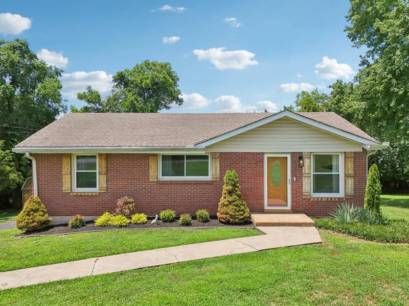 606 Elba Dr, Goodlettsville, TN 37072