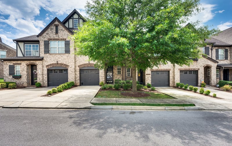 2017 Bungalow Dr, Thompsons Station, TN 37179