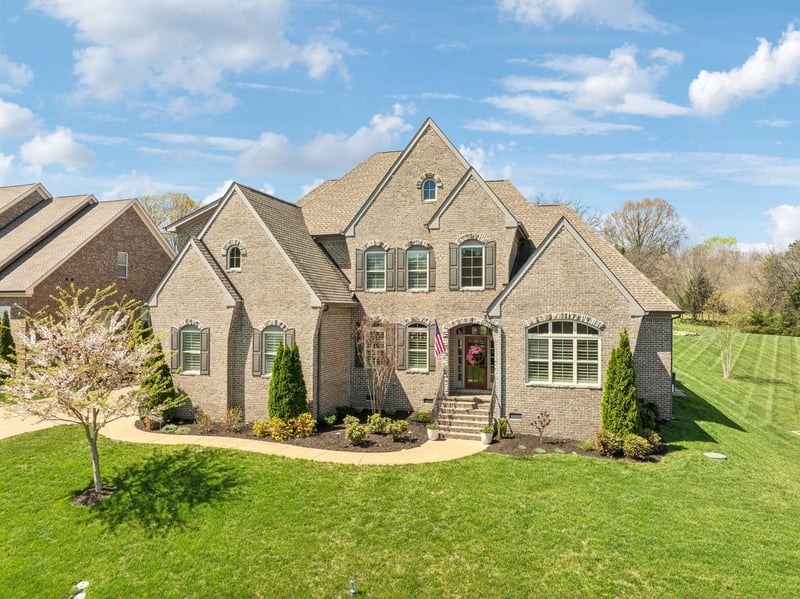 9133 Holstein Dr, Nolensville, TN 37135