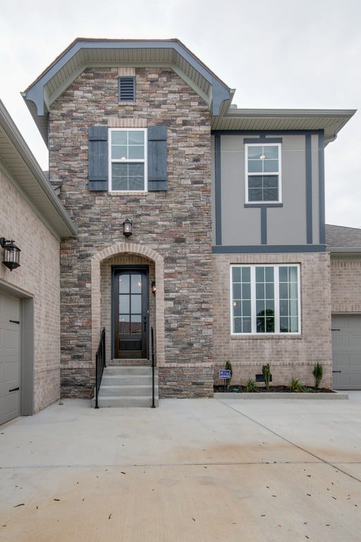 8 Elissa Pl, Hendersonville, TN 37075