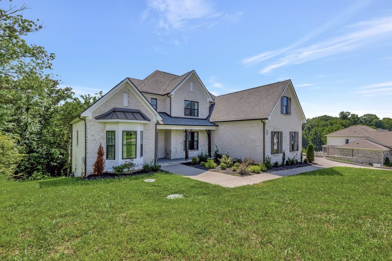 4 Elissa Pl, Hendersonville, TN 37075