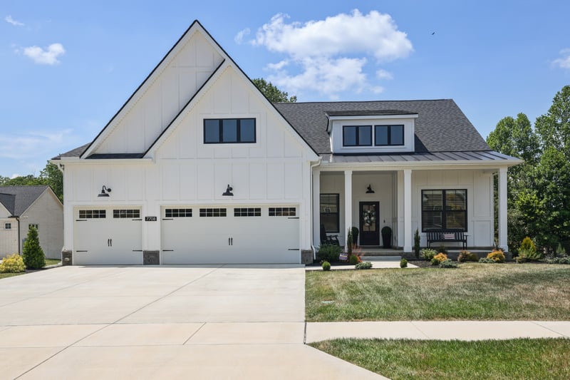 7708 Woodford Dr, Fairview, TN 37062