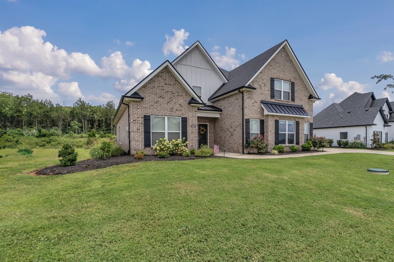 2802 Ella Louise Ln, Murfreesboro, TN 37130