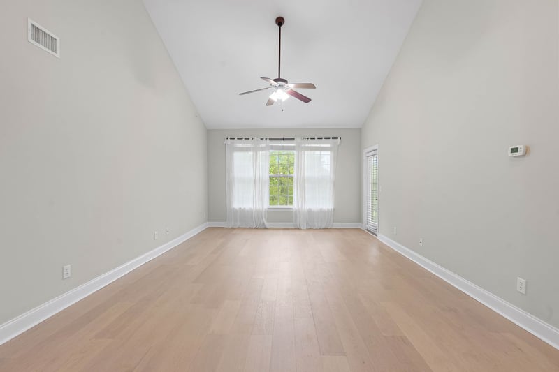 3201 Aspen Grove Dr #L8, Franklin, TN 37067