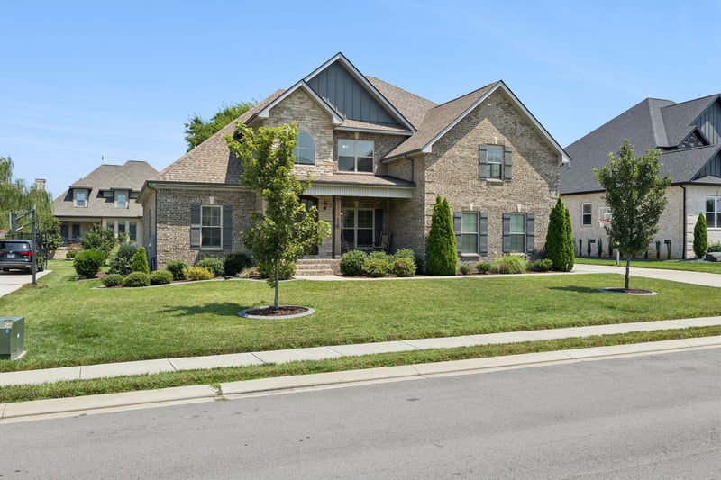 619 Chrisview Ct, Murfreesboro, TN 37130