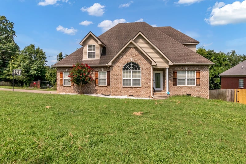 540 Johnstown Dr, Smyrna, TN 37167
