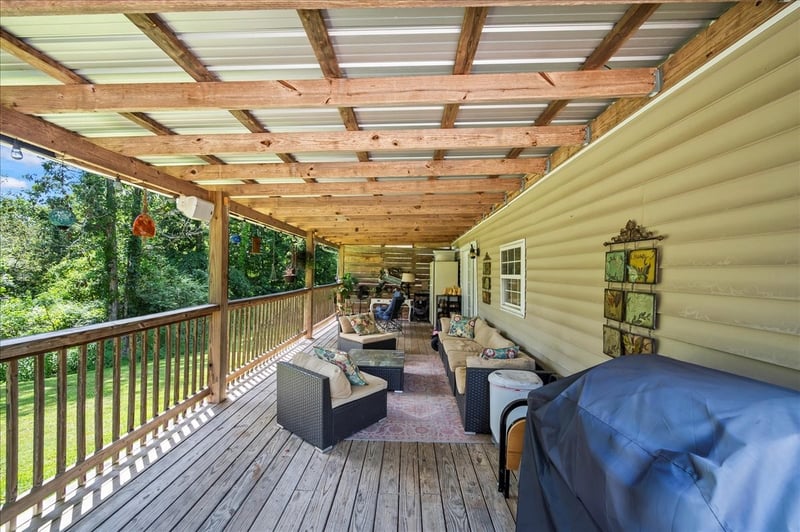 1748 Bandy Rd, Ashland City, TN 37015