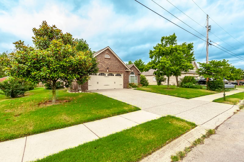 1087 Savannah Ave, Gallatin, TN 37066