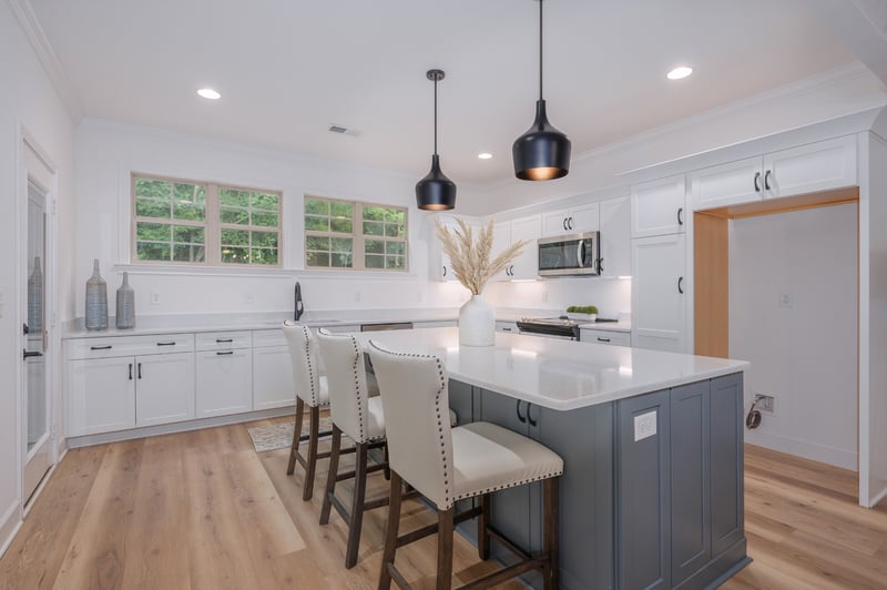 120 Nickolas Cir, Lebanon, TN 37087