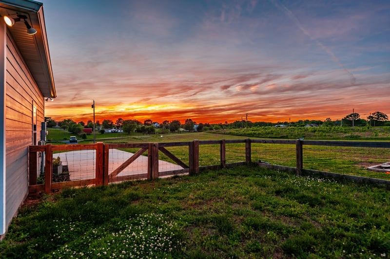 1446 Littleton Ranch Rd, Castalian Springs, TN 37031