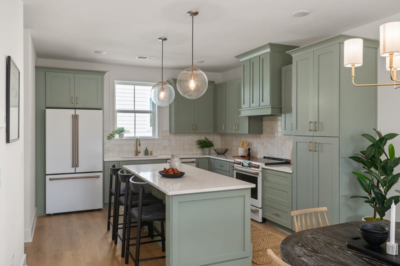 3332 Conviser Dr, Nashville, TN 37207