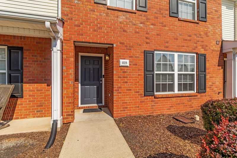 1028 Shaman Xing, Murfreesboro, TN 37128