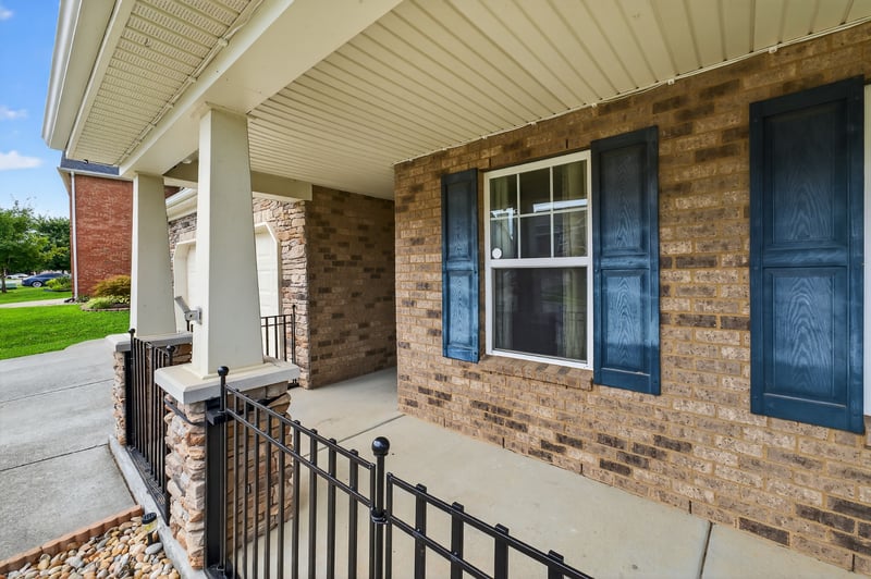 613 Pemberton Dr, Lebanon, TN 37087