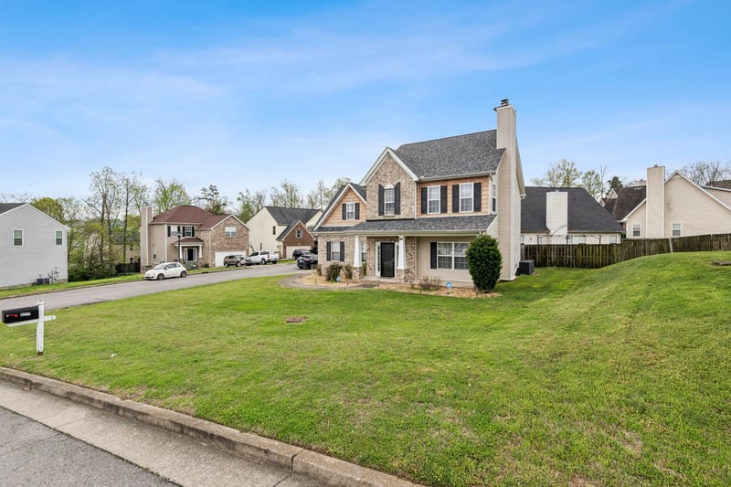 4277 Sandstone Dr, Antioch, TN 37013