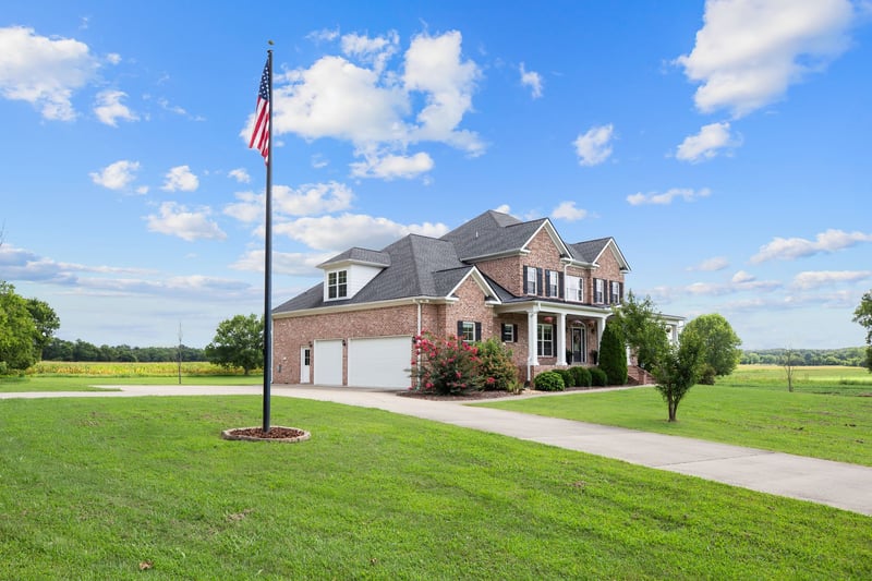 2304 Whitus Rd, Murfreesboro, TN 37128