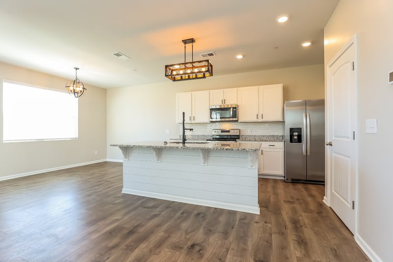 621 Spangler Ln, Ashland City, TN 37015