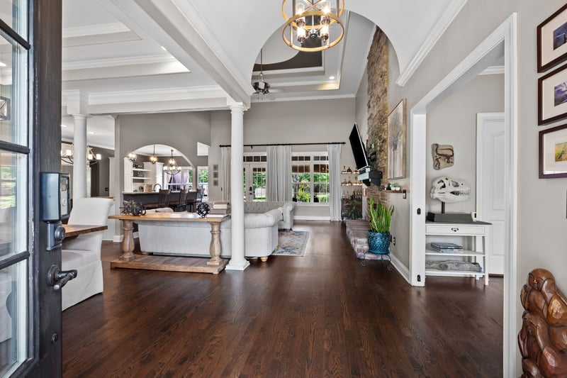 304 Barton Ferry Ct, Lebanon, TN 37087