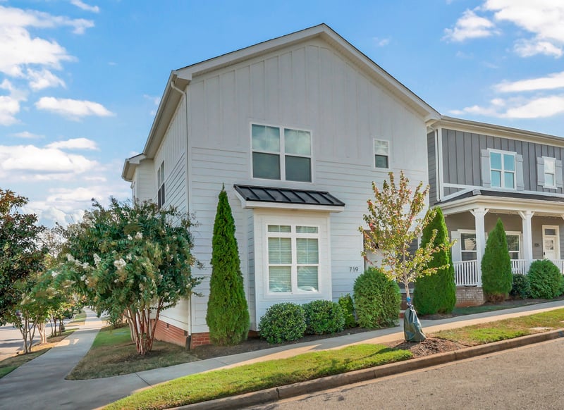 719 Centre St, Pleasant View, TN 37146