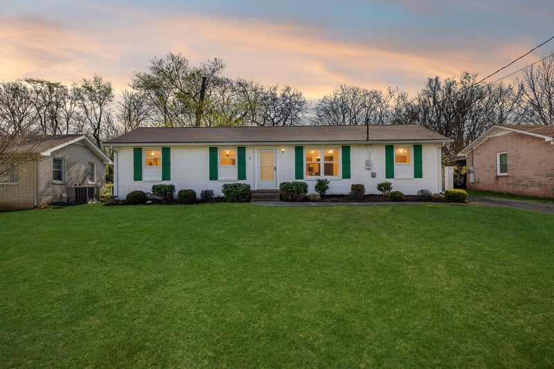 127 Trousdale Ave, Gallatin, TN 37066