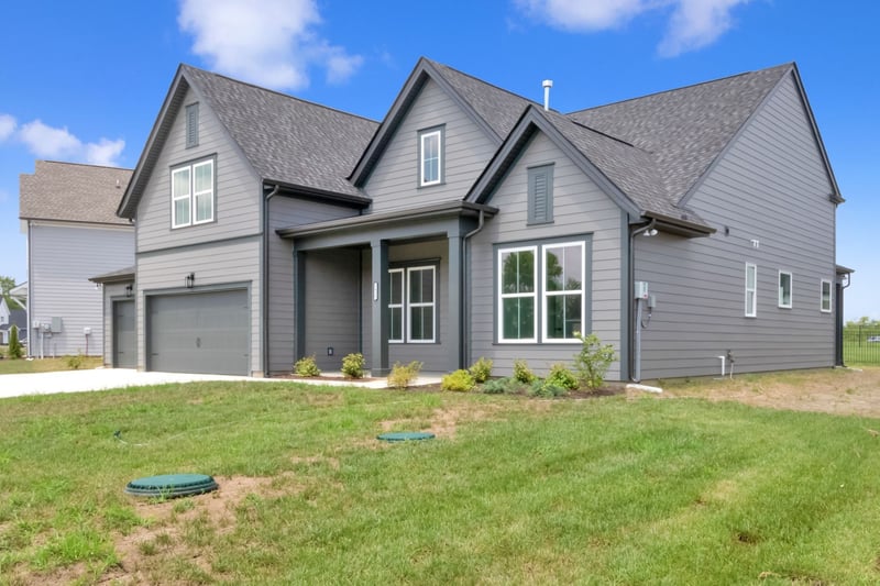 7636 Danswerk Dr, Murfreesboro, TN 37129