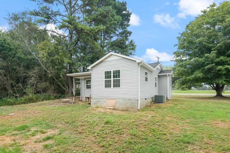 103 Corbin St, Summertown, TN 38483