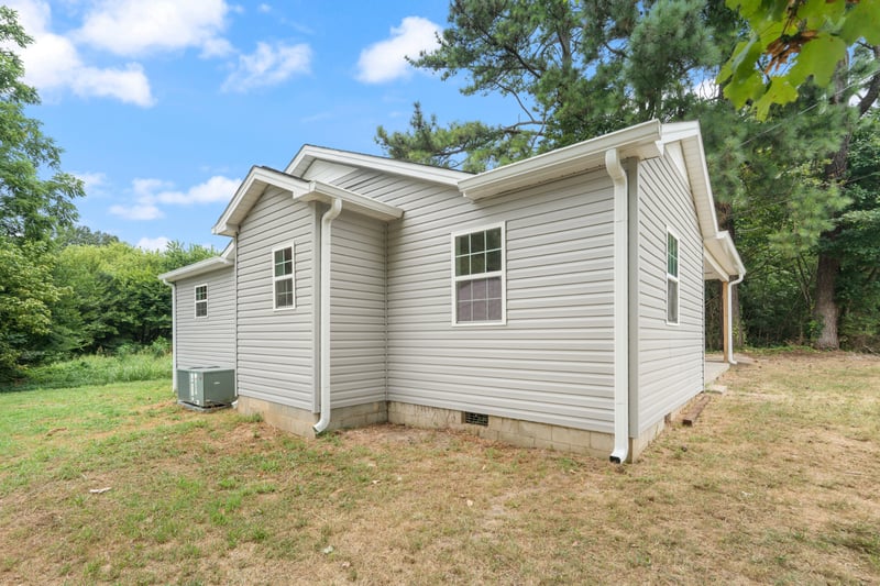 103 Corbin St, Summertown, TN 38483