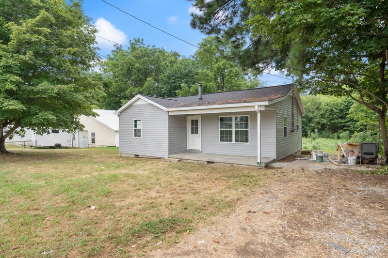 103 Corbin St, Summertown, TN 38483